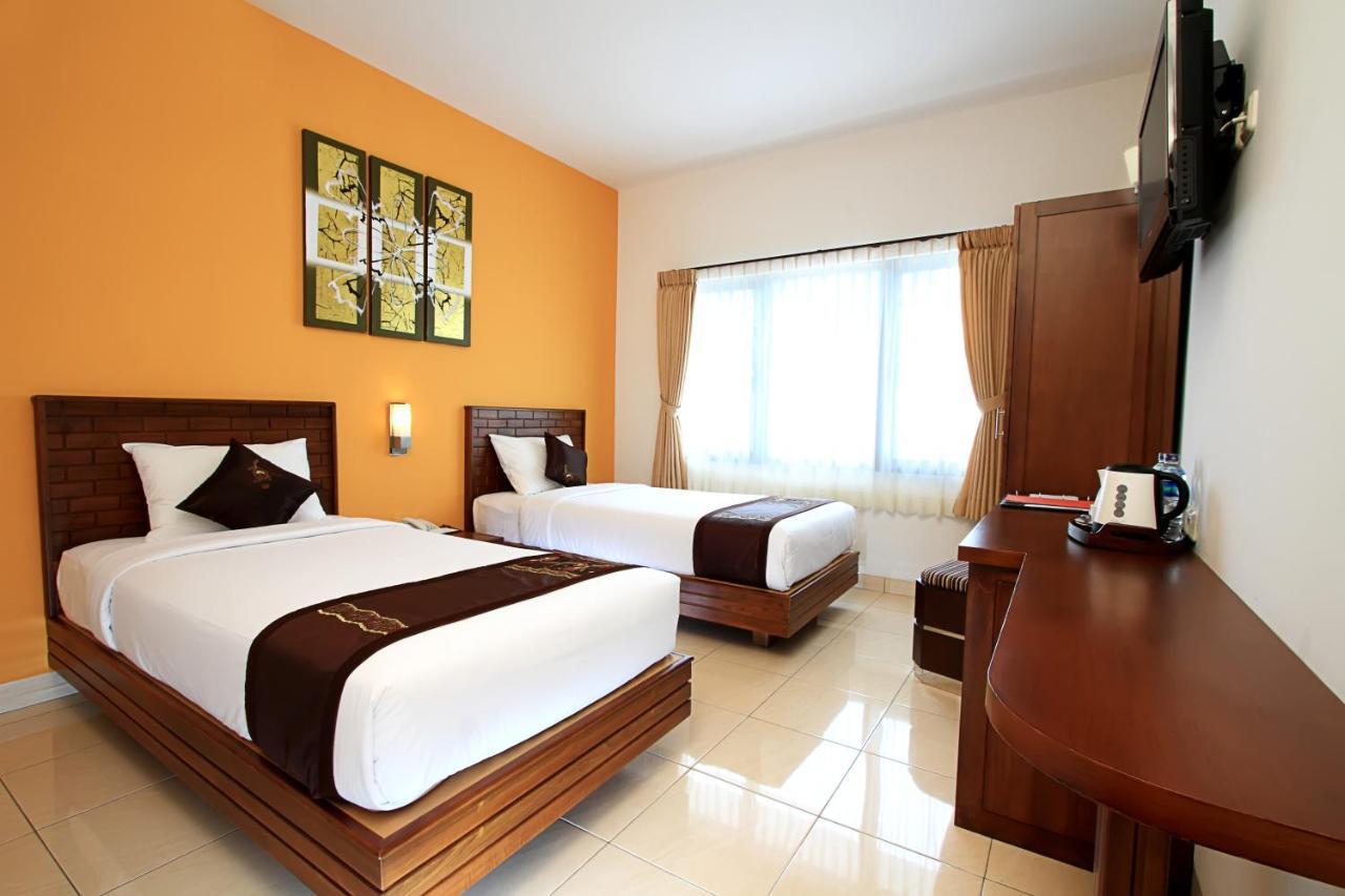 Maesa Hotel Ponorogo Oda fotoğraf